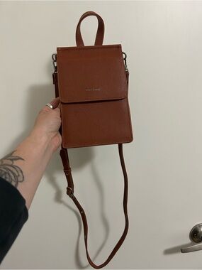 Matt & Nat Brown Compact Crossbody Mini Brown Bag Vegan Leather